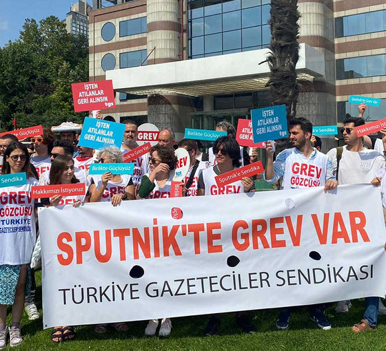 Sputnik Türkiye ofisi greve çıktı: Bu grev güvencesiz ve düşük ücretle çalışan tüm gazetecilerin grevidir