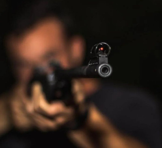 Ruhsatsız silah kepazeliği