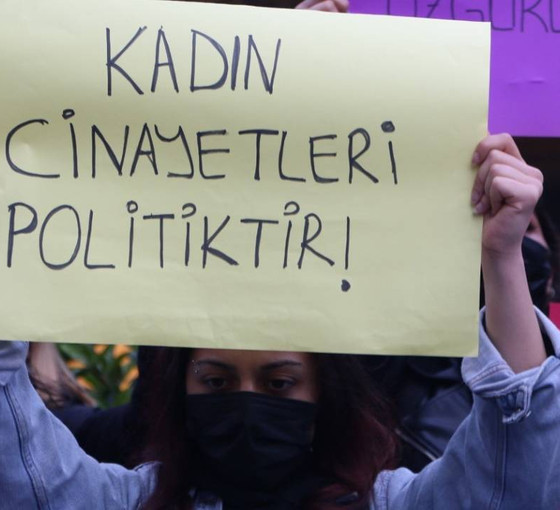 Antalya'da kadın cinayeti: İş yerine gelen evli olduğu erkek tarafından öldürüldü