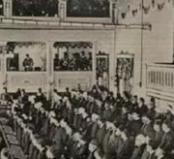 Cumhuriyet "öze" dönüştür