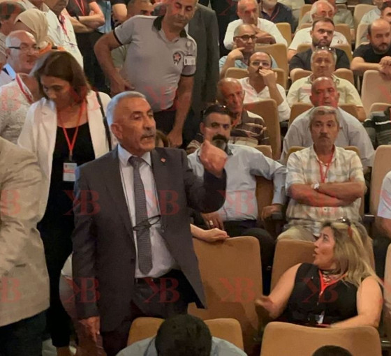 CHP'nin Gebze İlçe Kongresi'nde 'pislik' kavgası