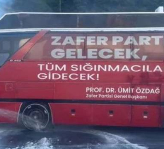 İnebolu'dan Ankara'ya yürüyecekti: Zafer Partisi lideri Ümit Özdağ'ın otobüsünde yangın