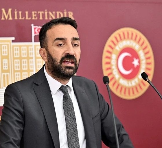 Yeşil Sol Partili Hülakü Bingöl'deki kalekol yapımını Meclis'e taşıdı: '90'lı yılları aratmayacak yıkım çabası'