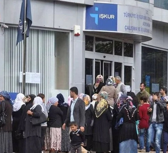 Diyarbakır'ın işsizlik gerçeği: İŞKUR'un 1400 kişilik geçici iş ilanına 20 bin başvuru