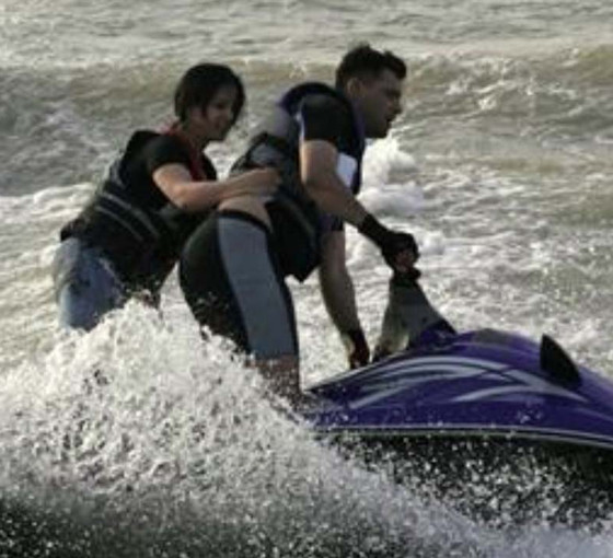 Faslı turistler jet ski ile Cezayir karasularına girdi: İki ölü, bir yaralı