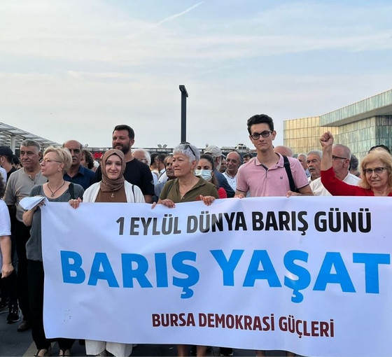 Bursa'da 1 Eylül: 'Müdahaleci dış politikalar Türkiye'yi tehdit aldında tutuyor'
