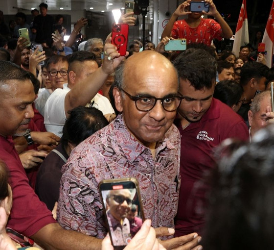 Singapur'da Tharman Shanmugaratnam, Cumhurbaşkanı seçildi
