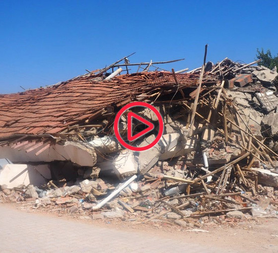 Malatya'nın Ören Mahallesi'nde enkaz yedi aydır kaldırılmadı