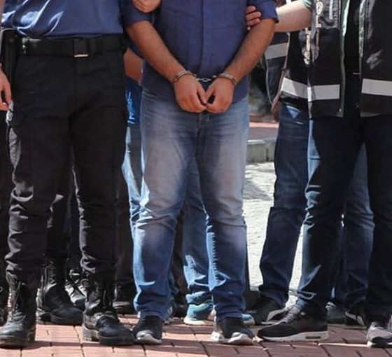 Yeşil Sol Parti Gençlik Meclisi üyesi Ömer Görünmek gözaltına alındı