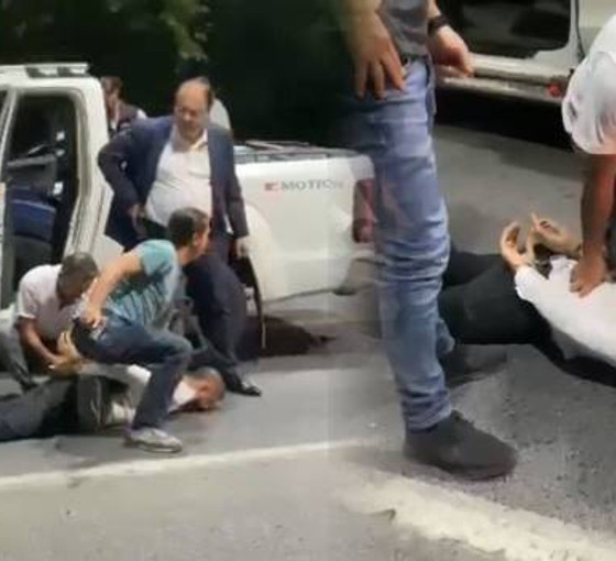 İddia: Ayhan Bora Kaplan üst düzey yüksek yargı mensubuna villa ve lüks araç aldı