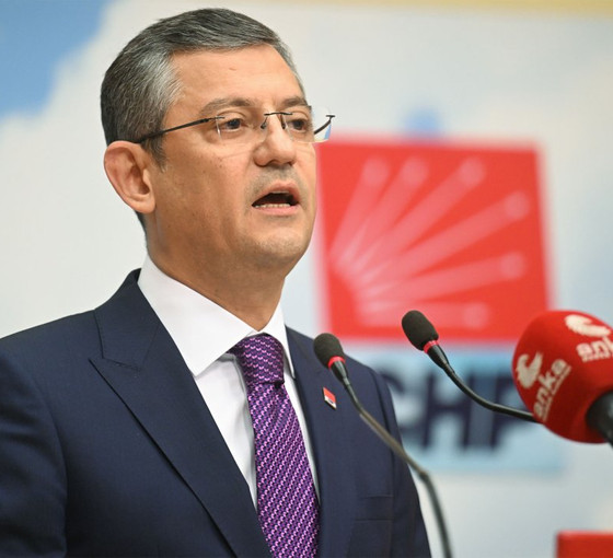CHP'de başkanlık yarışı: Özgür Özel genel başkan adaylığını ilan etti