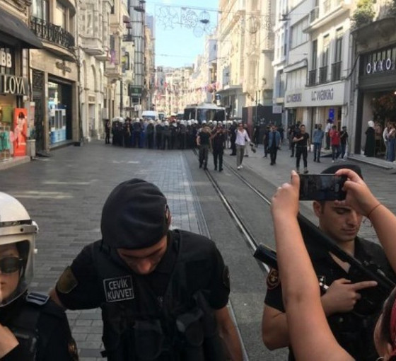 AYM'nin 'ihlal' kararına rağmen Cumartesi Anneleri bu hafta da engellendi: Gözaltına alınan 41 kişi serbest bırakıldı