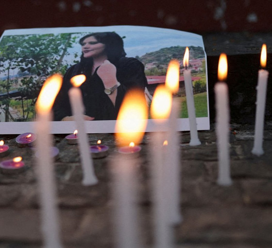 Mahsa Jina Amini'nin ölüm yıl dönümünde grev ve abluka