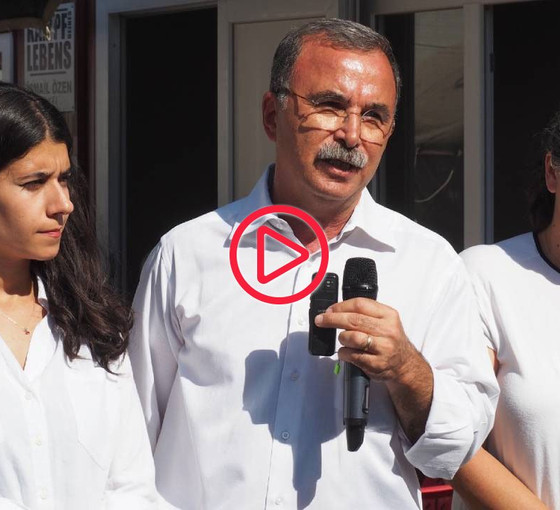 Yeşil Sol Parti Eş Sözcüsü Akın'dan deprem bölgesinde iktidara sert tepki: Rançtı, yalancı, talancı