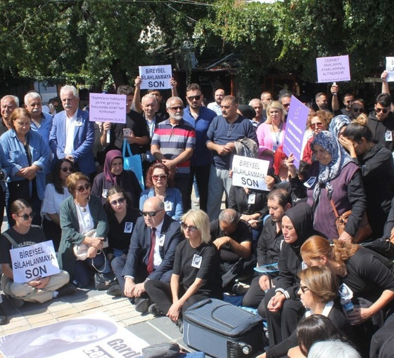 Kayseri'de kadınlardan Edanur Çoban için eylem: Bireysel silahlanma son bulsun