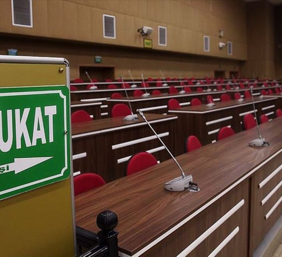 Avukatlık ücretlerine ortalama yüzde 90 zam: Saatlik danışma ücreti 2 bin 300 lira oldu