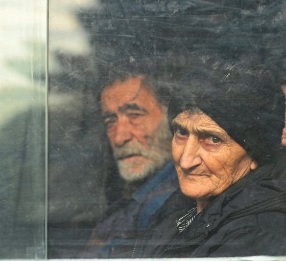 Binlerce Dağlık Karabağlı Ermeni bölgeden kaçarken Erdoğan, Aliyev ile görüşecek
