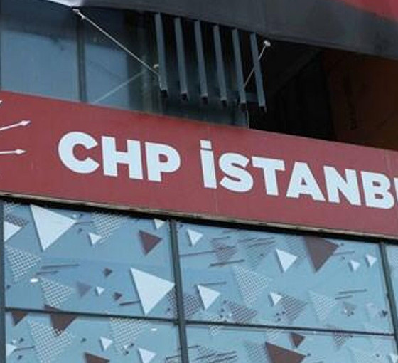 CHP İstanbul'da delege ayrılığı, Çelik'in listesinden 10 kişi Canpolat'ı destekleyecek