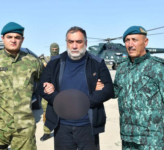 Karabağ'daki yönetimin üst düzey isimlerinden Vardanyan gözaltına alınarak Bakü'ye götürüldü