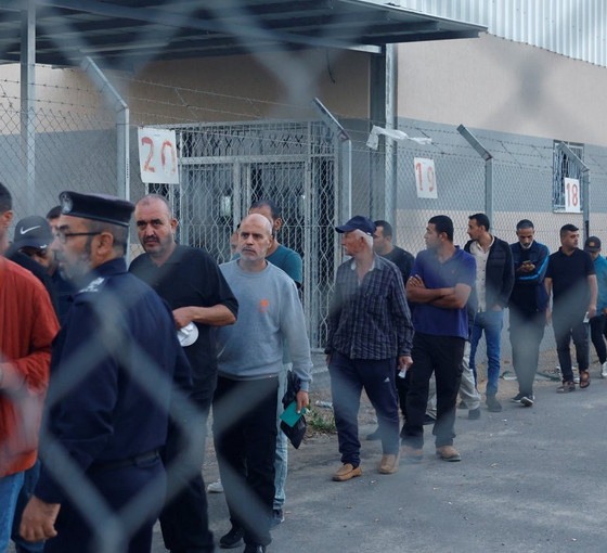 İsrail Gazze'ye geçişleri 11 gün sonra yeniden açtı