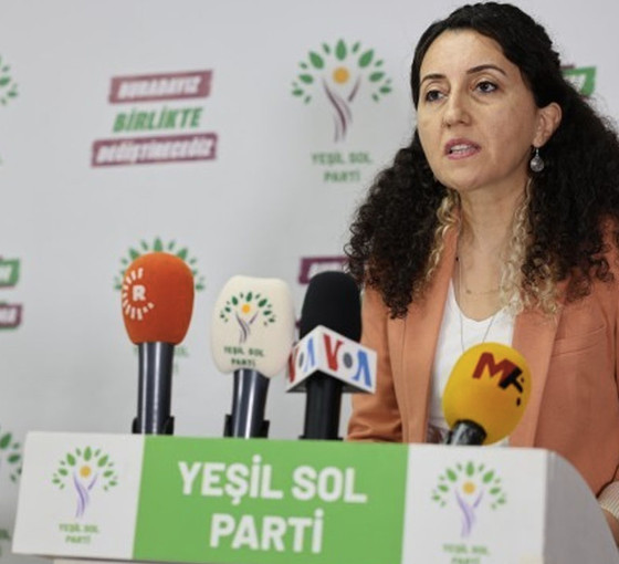 Ebru Günay: Kongre siyasi tarihimizin en kritik kongresi olacak