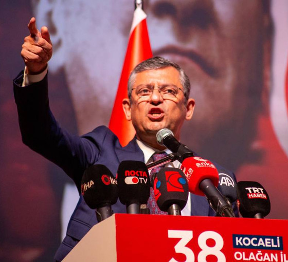 Özgür Özel'den kurultay mesajı: Ben bu takımı şampiyon yaparım