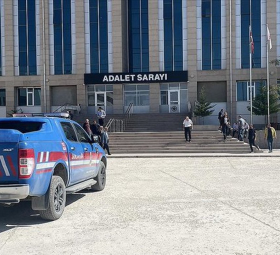 Van'da doktoru darbeden iki kişi tutuklandı