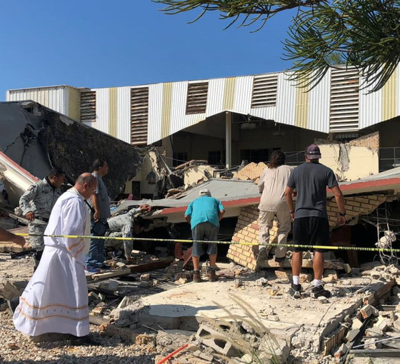 Meksika'da ayin sırasında kilisenin çatısı çöktü: En az 10 ölü, onlarca yaralı