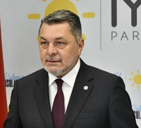 İYİ Parti Ankara İl Başkanı Köylüoğlu ve yönetimdeki 57 kişi istifa etti