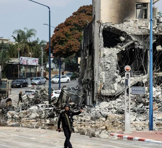 İran'dan sert çıkış: Aptalca eylemlere yıkıcı yanıt veririz