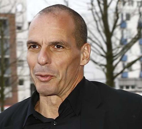 Varufakis'ten Avrupalılara mesaj: 'Kendimizi affettirmek için Filistin'deki Apartheid'ı yıkmalıyız'