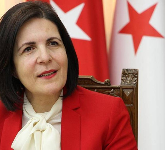 Eski KKTC Başbakanı Sibel Siber 'sahte reçete soruşturması'nda gözaltına alındı