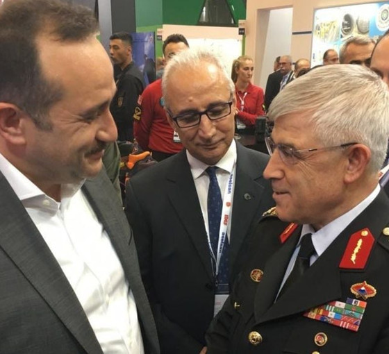 Ağar'lar ve Çakıcı'nın yakını ile fotoğrafları gündem olmuştu: Jandarma Genel Komutanı, 17 tweet’i erişime engelletti