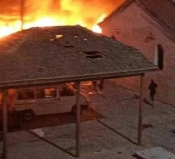 Gazze'deki hastaneye saldırı anının görüntüleri