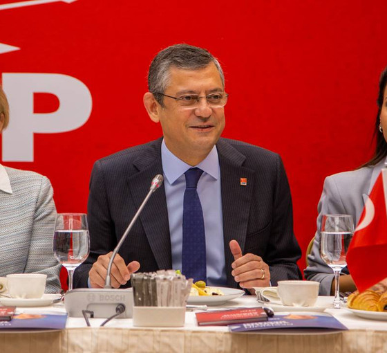 CHP'li Özgür Özel: Milletvekili grubunda yüzde 55'e 45 biz öndeyiz