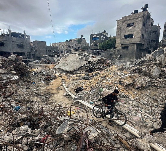İsrail'in Gazze'ye düzenlediği saldırılarda öldürülenlerin sayısı 15 bin 523'e yükseldi