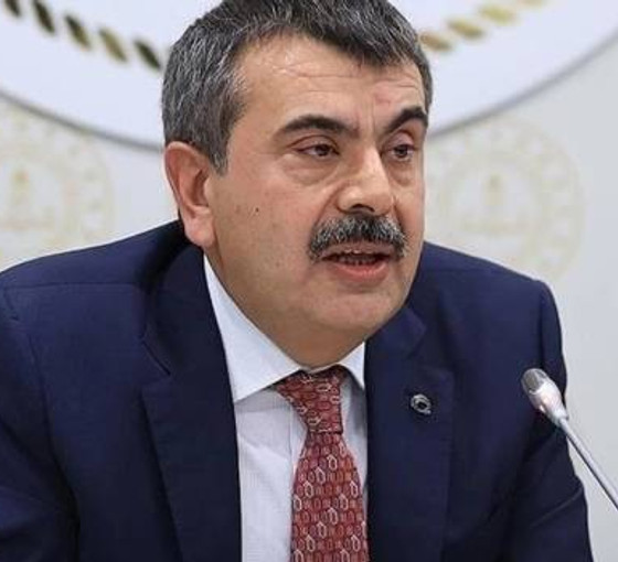 Bakan Tekin'in anadilinde eğitim sorusuna 'anayasa' vurgulu yanıtına HEDEP'ten tepki: Konu Kürtler olunca...