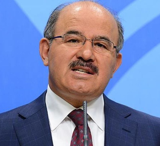 Hüseyin Çelik'in 'Nazlı Ilıcak' tepkisi: Cezaevine gönderilmesi yerlerde sürünen adaleti yok etmiştir