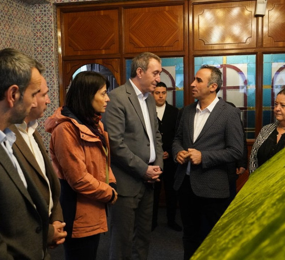 Bakırhan'dan Kadıköy mitingi öncesi Garip Dede Dergahı'na ziyaret