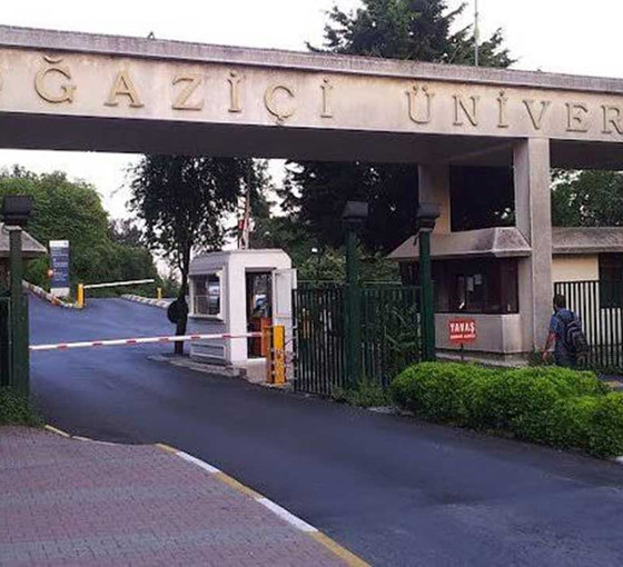 Boğaziçi’nde LGBTİ+ ailelerinin hikayesini anlatan 'Benim Çocuğum' belgeselinin gösterimi engellendi