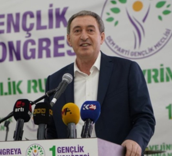 DEM Parti Eş Genel Başkanı Tuncer Bakırhan: Demokratik çözüme davet ediyoruz