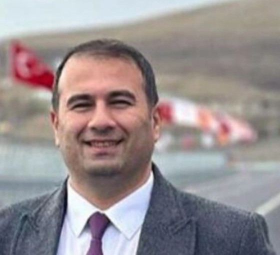 ‘Çocuk istismarı’ndan tutuklanan Ağrı Kültür ve Turizm müdürüyle ilgili haberlere erişim engeli