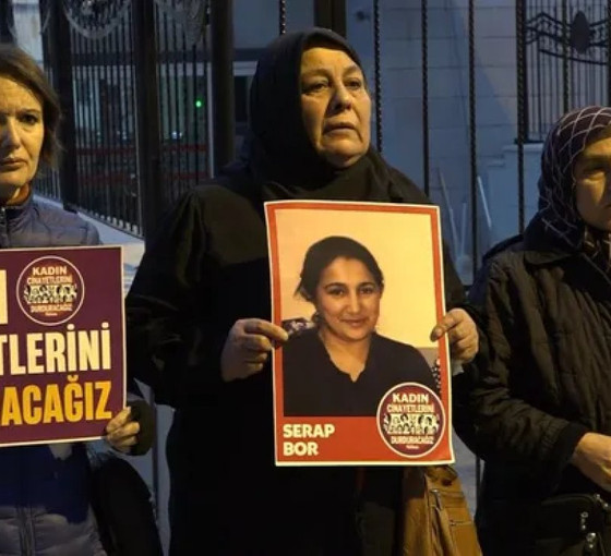 Annesini katleden çocuğa 38 yıl, azmettirici babaya ömür boyu hapis