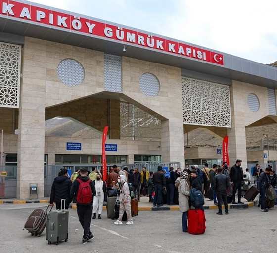 Van esnafının gözü İran sınırında: 'Ölü sezonda' nefes alabilmek için İranlı turistler bekleniyor