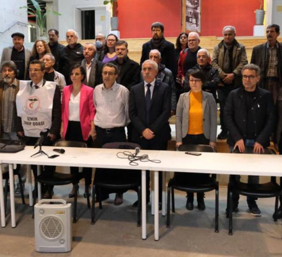 İzmir Gemi Sökümü'nde kamu kurumlarına 'asbestli gemi' soruları