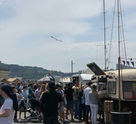 Turist aç bırakır