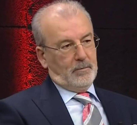 AKP'li Hulki Cevizoğlu: Atatürk tişörtü için milleti ayağa kaldırmanın alemi var mı?