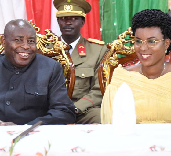 Burundi Devlet Başkanı'ndan çağrı: Eşcinselleri stadyuma toplayıp taşlayalım
