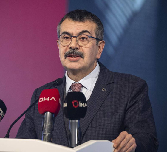 Milli Eğitim Bakanı Yusuf Tekin, 'tarikat' sözlerinden geri adım attı: Söz konusu olamaz