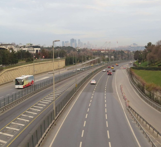 İstanbul'da yılın ilk gününde yollar boş kaldı